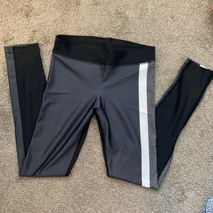 Under Armour print leggings